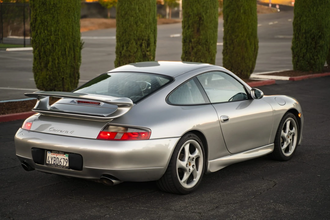 2000 Porsche 996 Carrera - Image 8 of 31