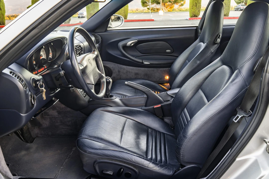 2000 Porsche 996 Carrera - Image 22 of 31