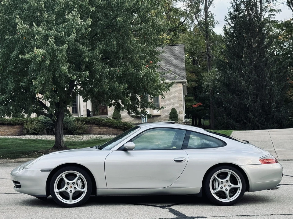 2000 Porsche 996 Carrera - Image 22 of 31