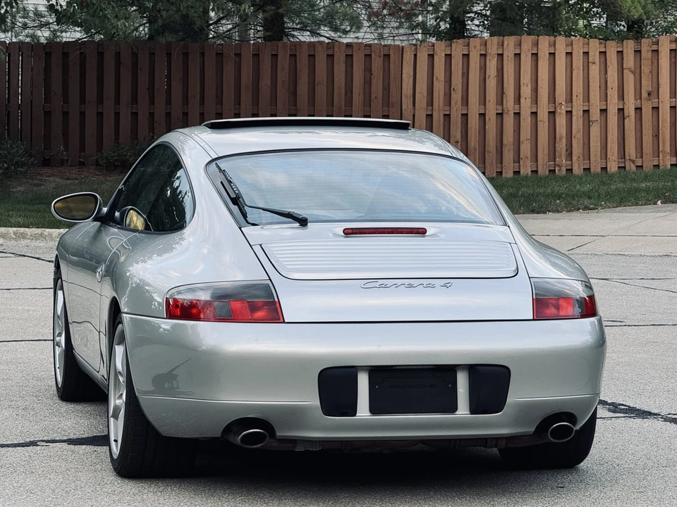 2000 Porsche 996 Carrera - Image 16 of 31