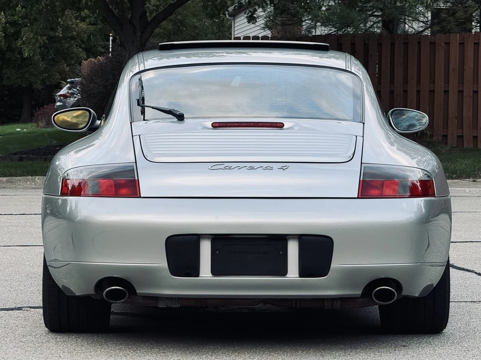 2000 Porsche 996 Carrera - Image 15 of 31