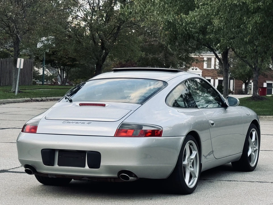 2000 Porsche 996 Carrera - Image 13 of 31