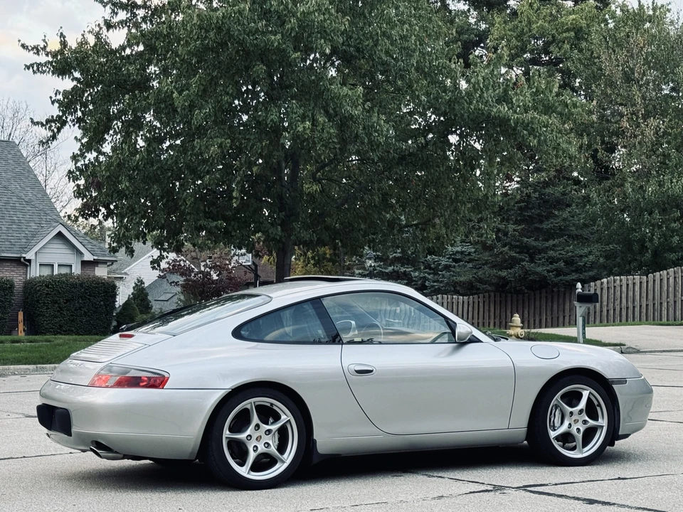 2000 Porsche 996 Carrera - Image 10 of 31