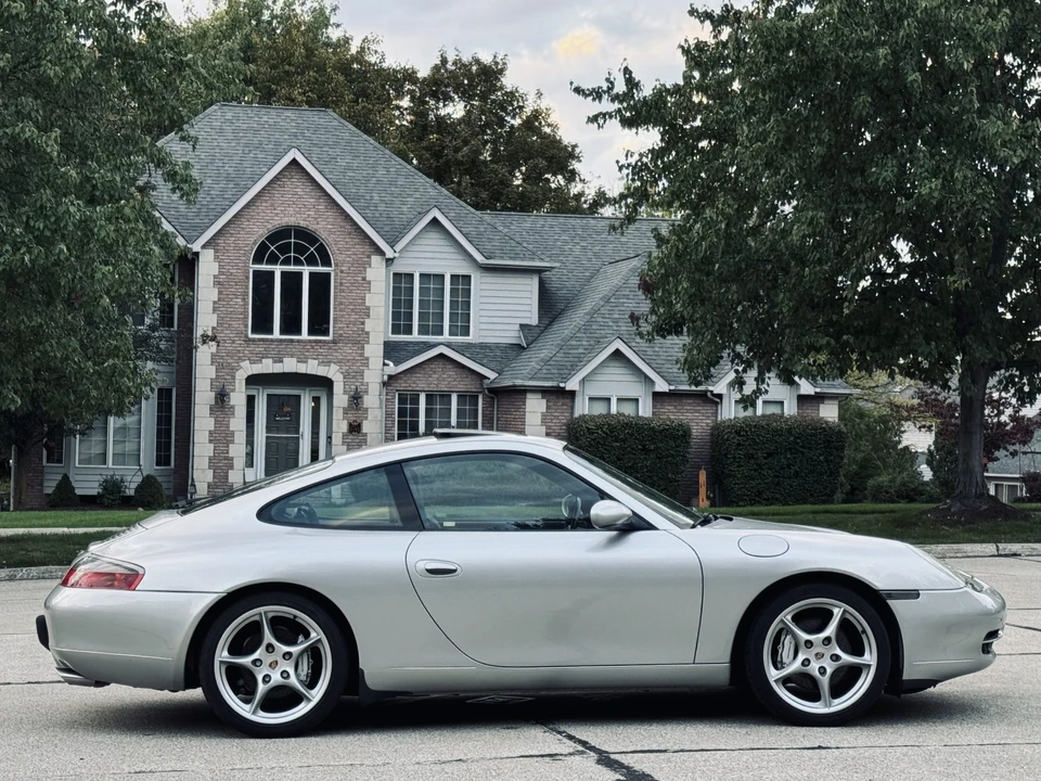 2000 Porsche 996 Carrera - Image 8 of 31