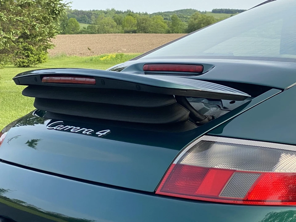 2000 Porsche 996 Carrera - Image 30 of 31