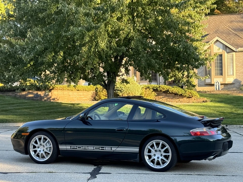 2000 Porsche 996 Carrera - Image 28 of 31