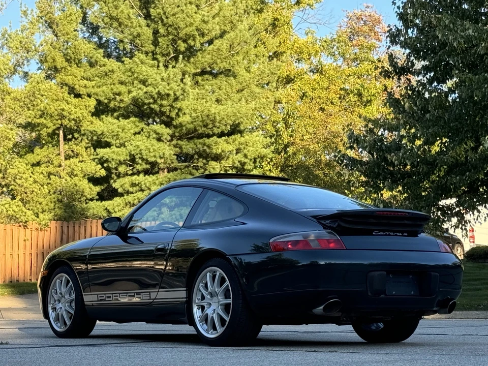 2000 Porsche 996 Carrera - Image 30 of 31