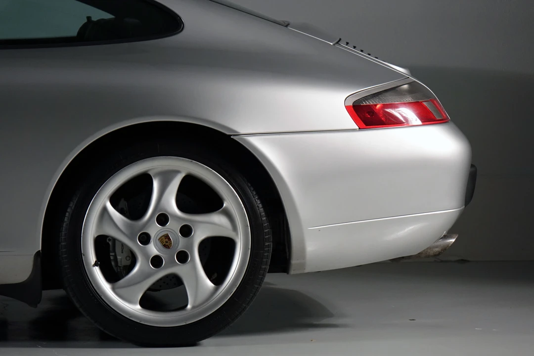 2000 Porsche 996 Carrera - Image 27 of 31