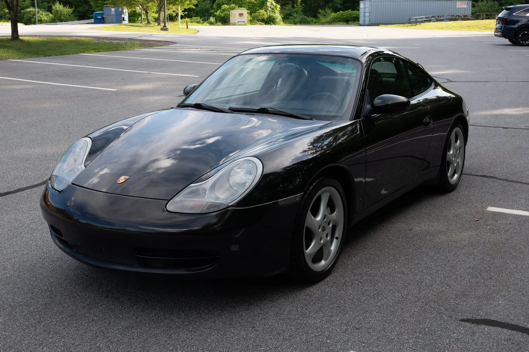 2000 Porsche 996 Carrera 4 - Image 3 of 31