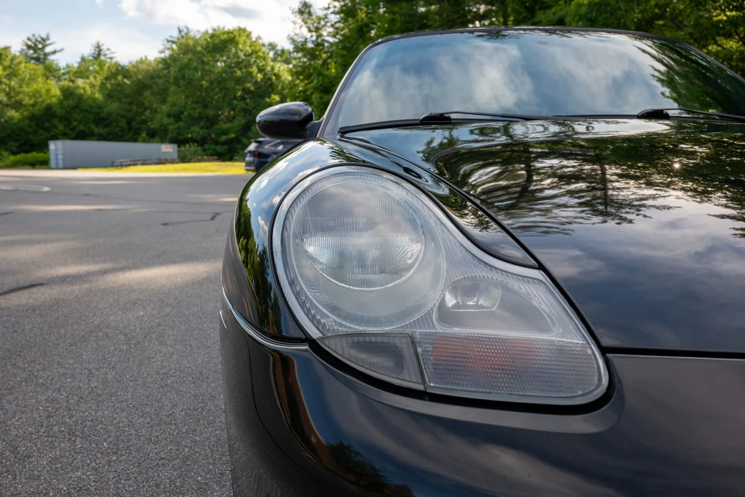 2000 Porsche 996 Carrera 4 - Image 29 of 31
