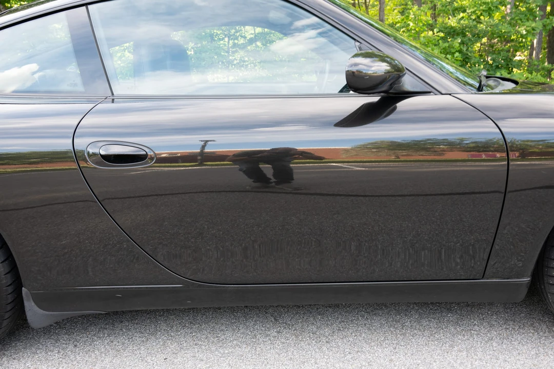 2000 Porsche 996 Carrera 4 - Image 18 of 31