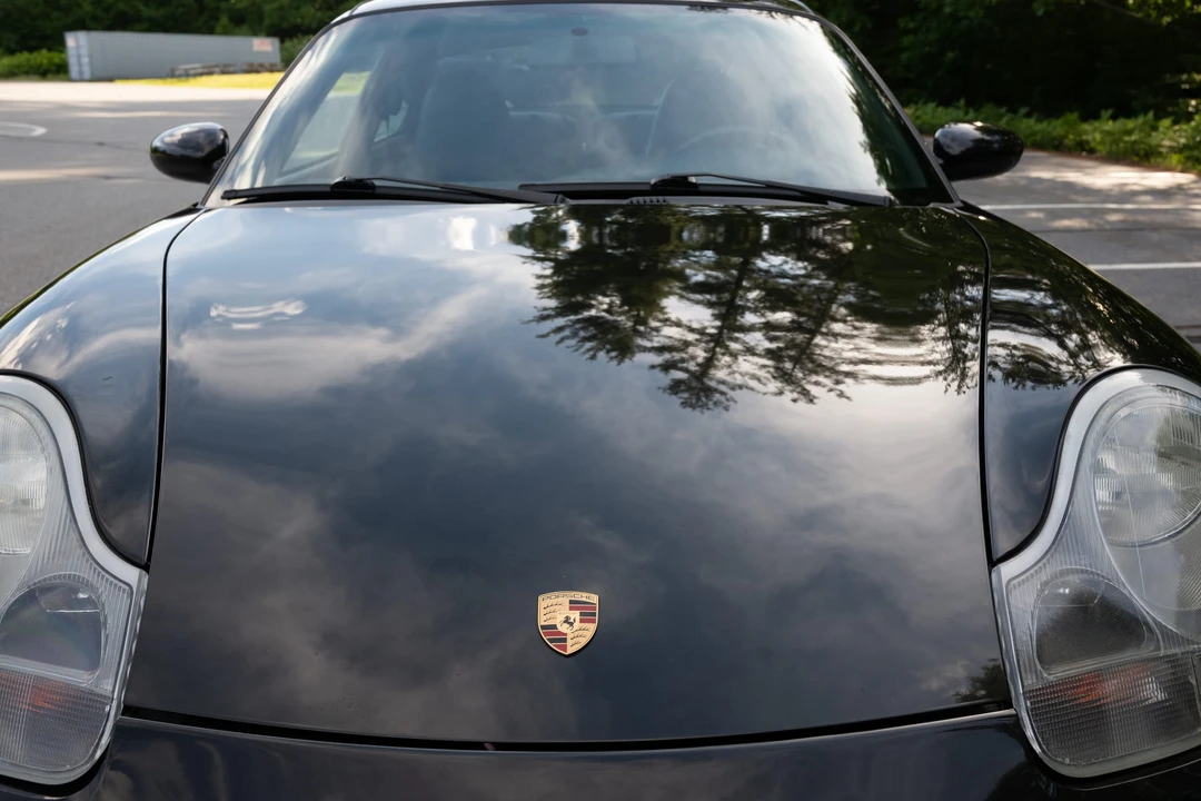 2000 Porsche 996 Carrera 4 - Image 15 of 31