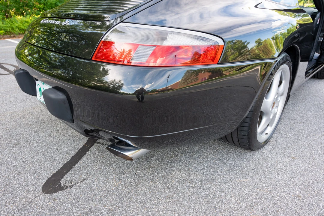 2000 Porsche 996 Carrera 4 - Image 20 of 31