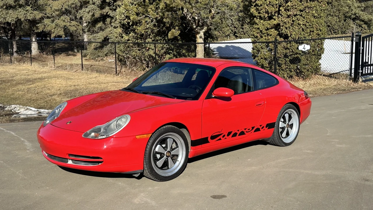 2000 Porsche 996 Carrera - Image 2 of 31