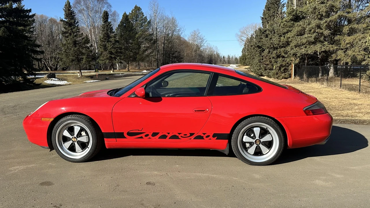 2000 Porsche 996 Carrera - Image 9 of 31