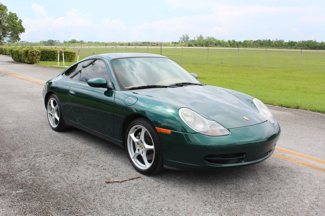 2000 Porsche 996 Carrera - Image 2 of 31