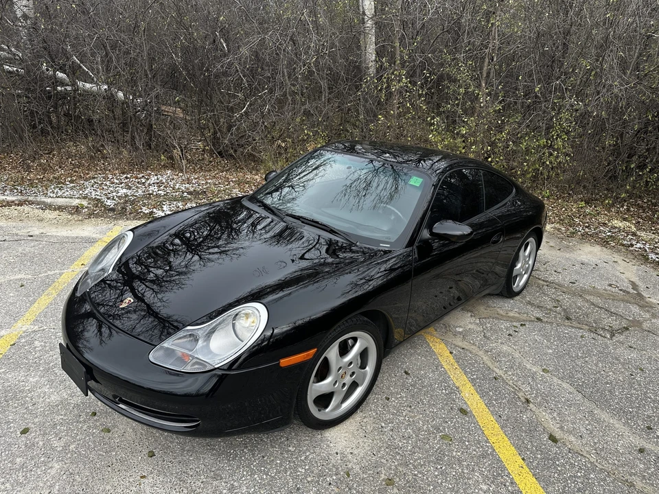 2000 Porsche 996 Carrera 4 - Image 4 of 31