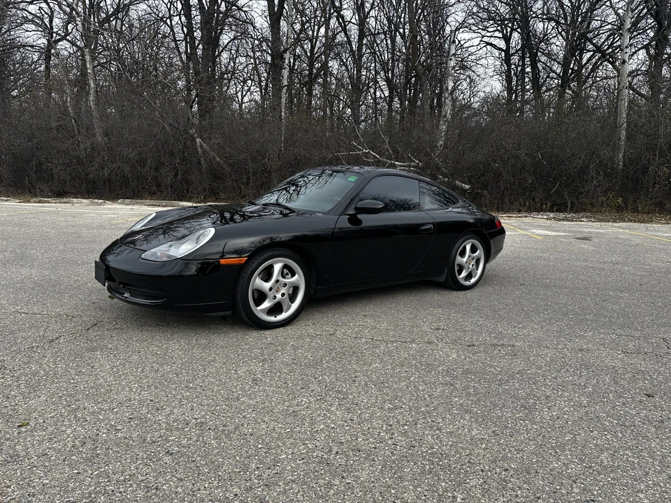 2000 Porsche 996 Carrera 4 - Image 18 of 31