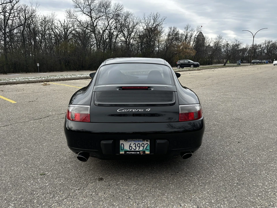 2000 Porsche 996 Carrera 4 - Image 29 of 31