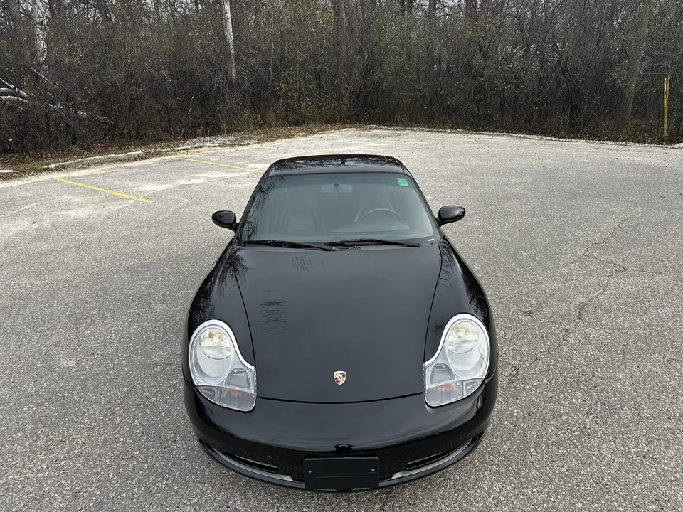 2000 Porsche 996 Carrera 4 - Image 9 of 31