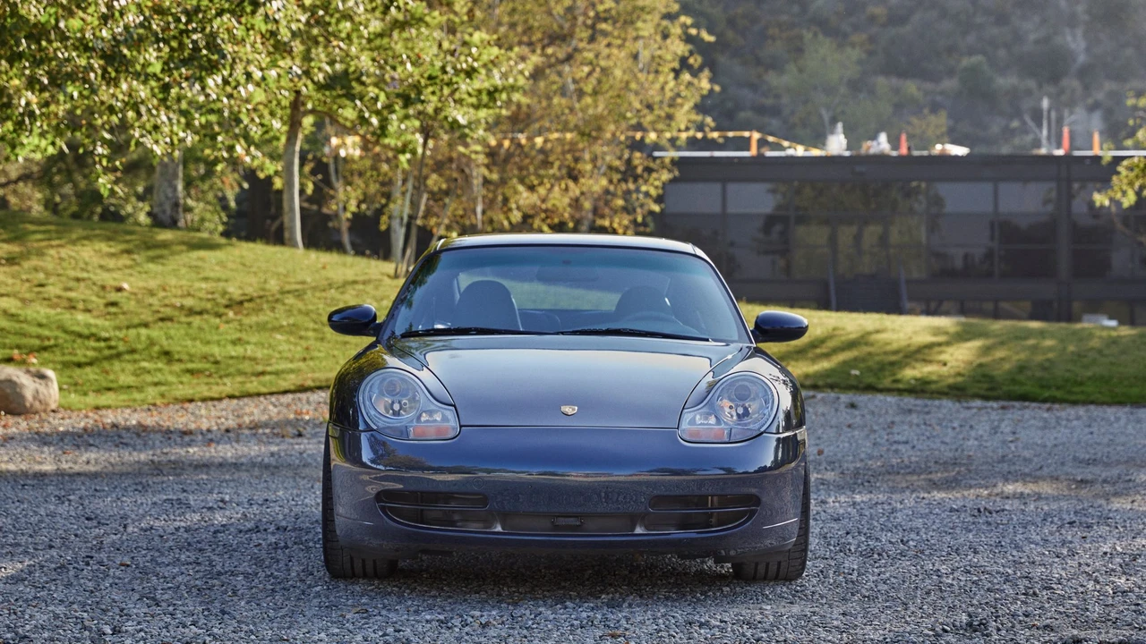 2000 Porsche 996 Carrera - Image 28 of 31