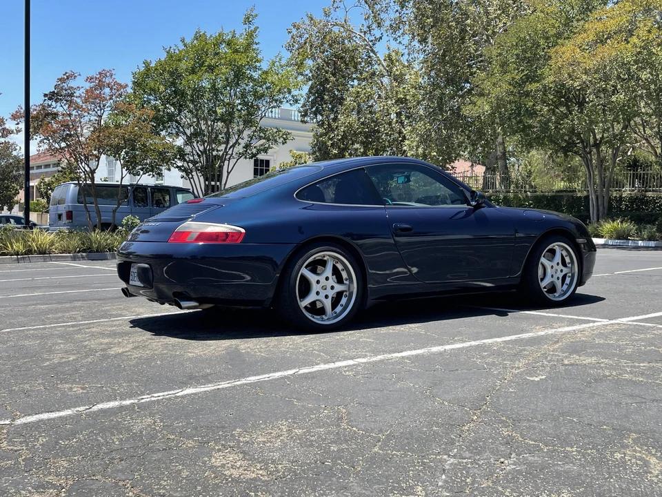 2000 Porsche 996 Carrera - Image 19 of 31