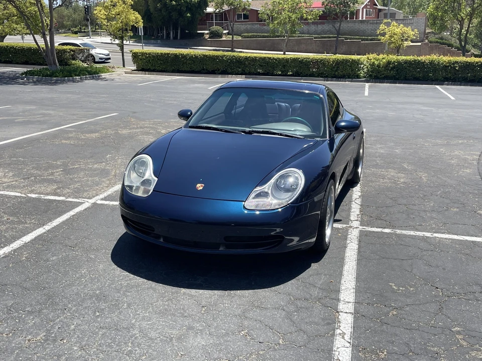 2000 Porsche 996 Carrera - Image 2 of 31