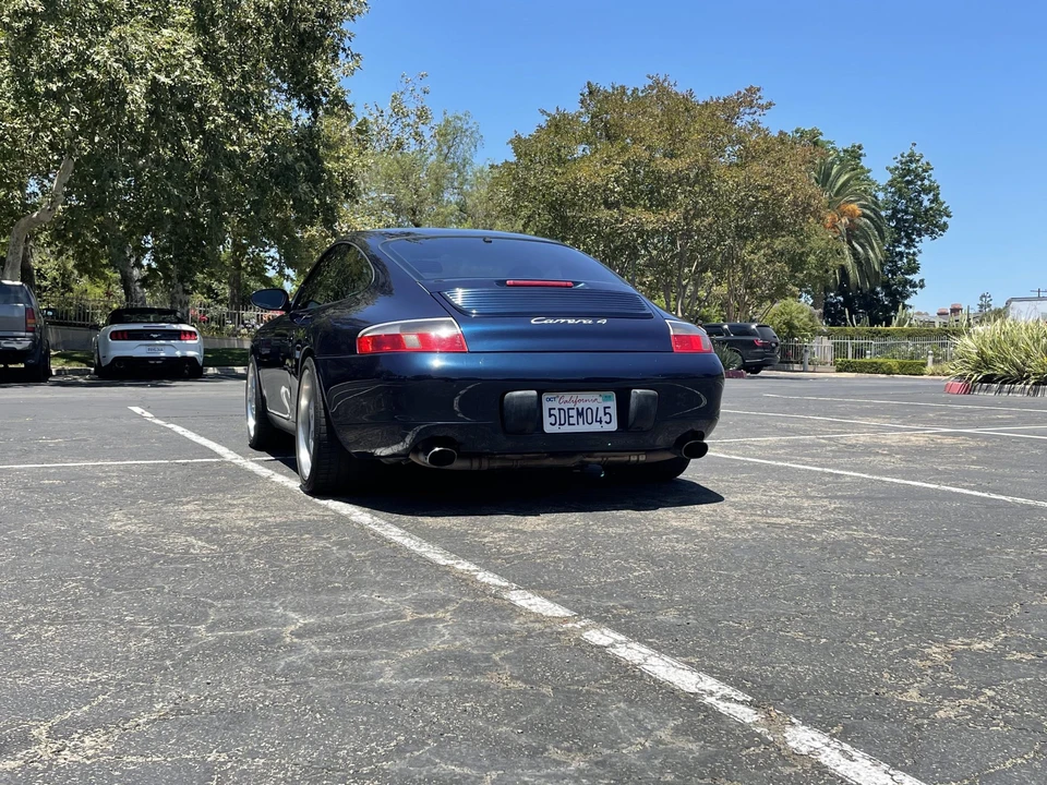 2000 Porsche 996 Carrera - Image 13 of 31