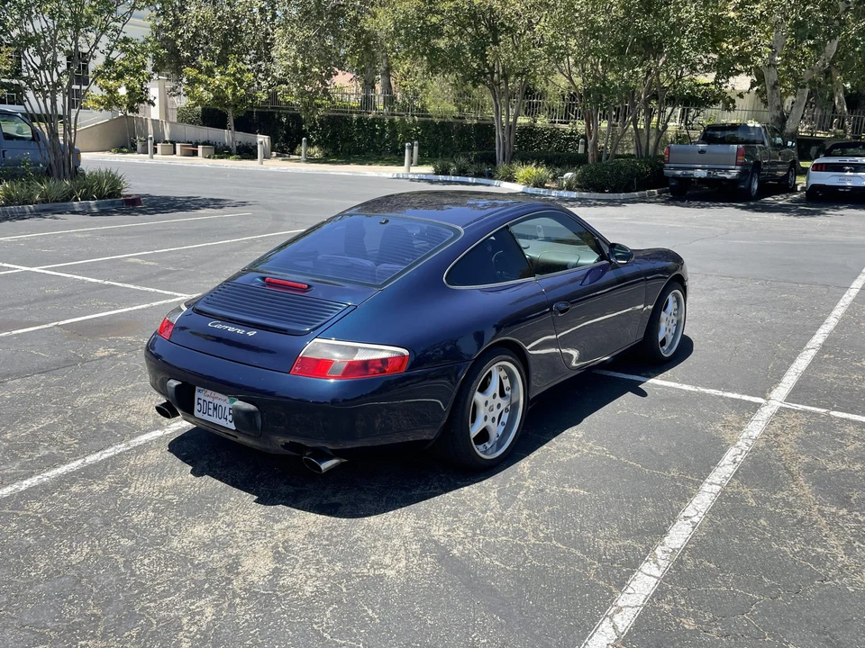 2000 Porsche 996 Carrera - Image 16 of 31