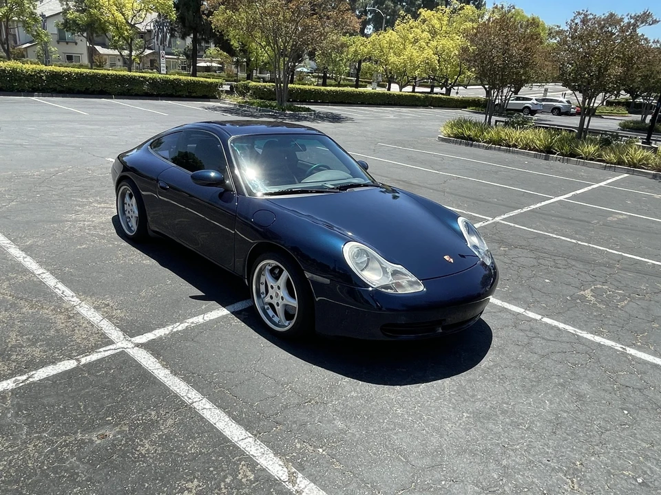 2000 Porsche 996 Carrera - Image 25 of 31