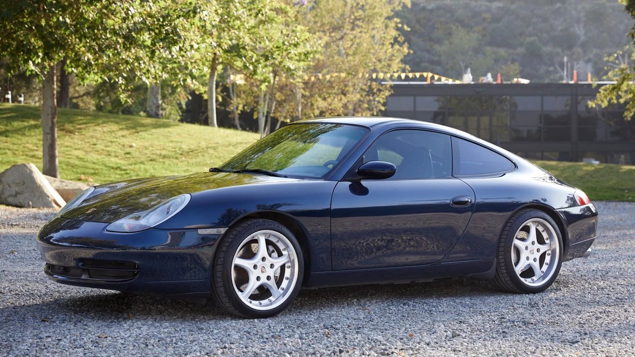2000 Porsche 996 Carrera - Image 29 of 31