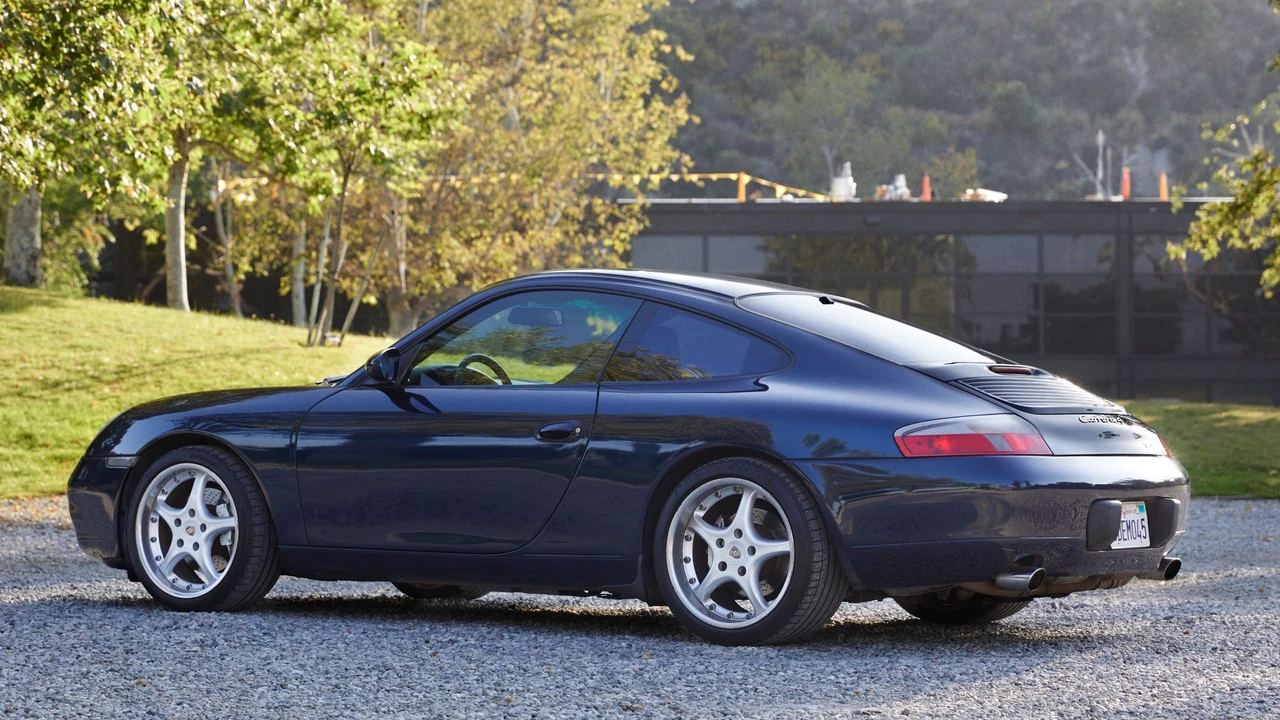 2000 Porsche 996 Carrera - Image 31 of 31