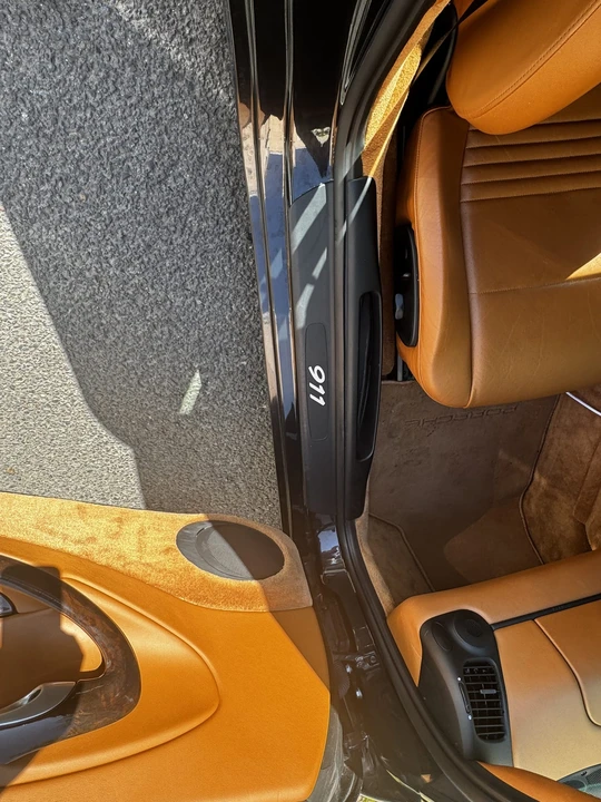 2000 Porsche 996 Carrera 4 - Image 19 of 31