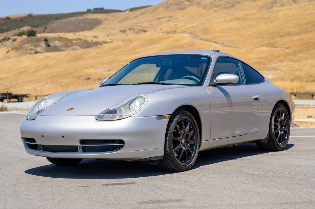2000 Porsche 996 Carrera 4 - Image 7 of 31