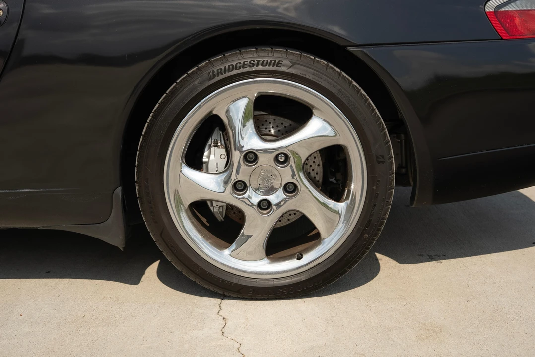 2000 Porsche 996 Carrera - Image 25 of 31