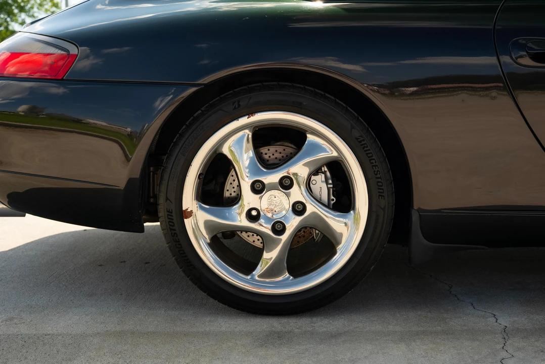 2000 Porsche 996 Carrera - Image 26 of 31