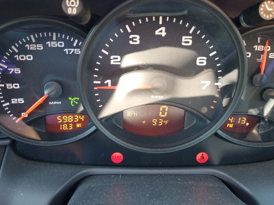 2000 Porsche 996 Carrera 4 - Image 30 of 31