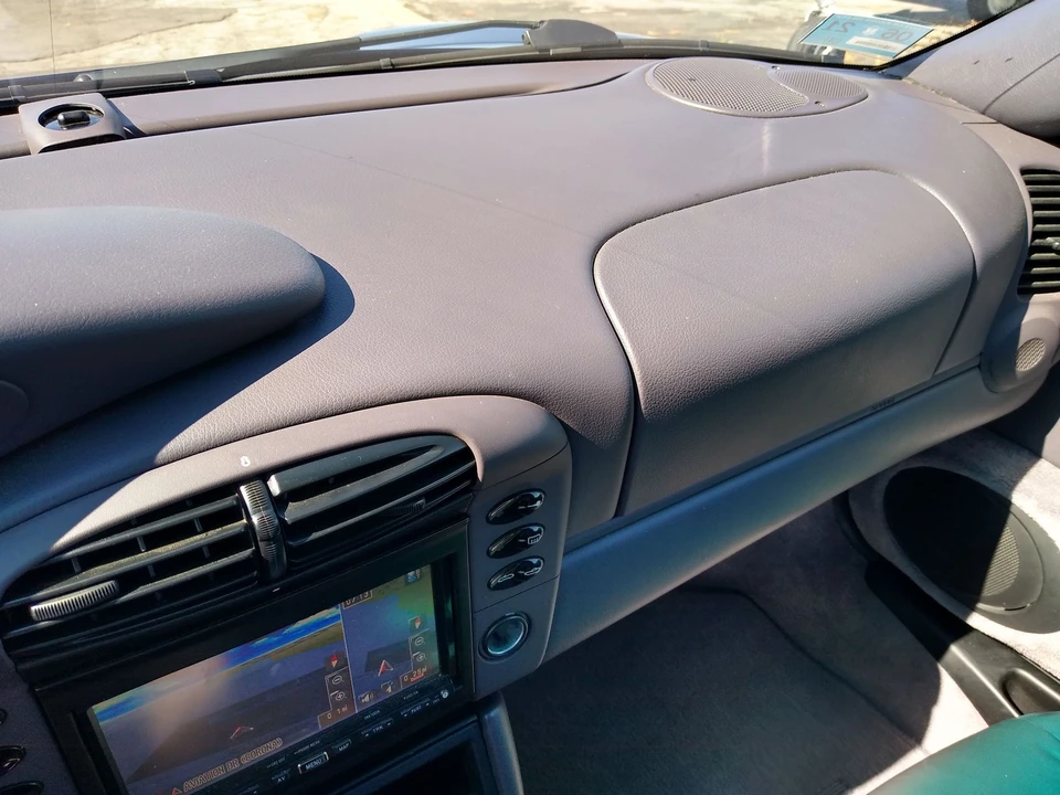 2000 Porsche 996 Carrera 4 - Image 31 of 31