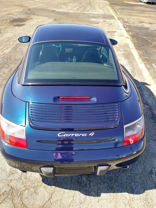 2000 Porsche 996 Carrera 4 - Image 4 of 31