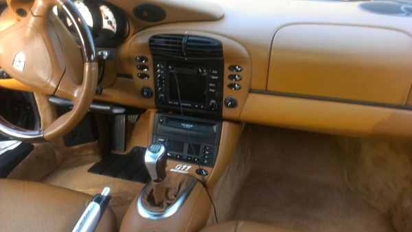 2000 Porsche 996 Carrera 4 - Image 3 of 5