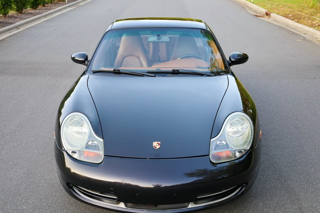2000 Porsche 996 Carrera - Image 28 of 31