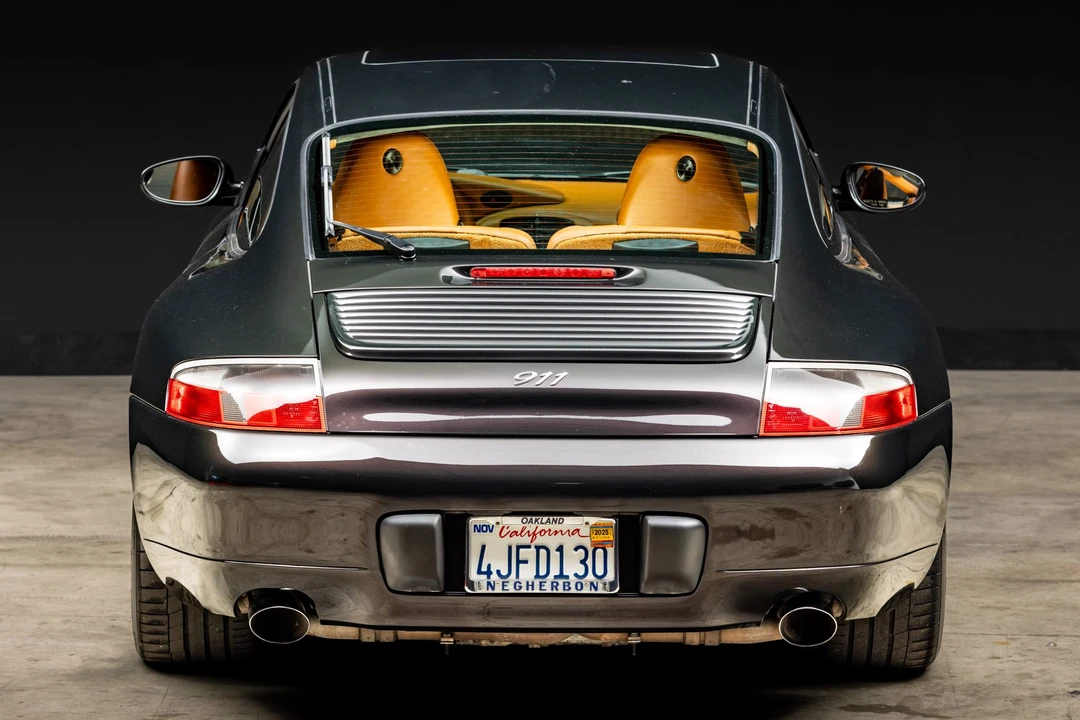 2000 Porsche 996 Carrera - Image 28 of 31