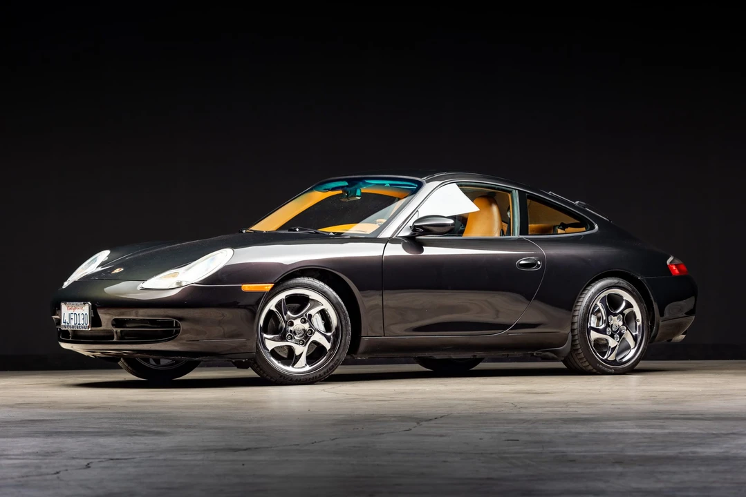 2000 Porsche 996 Carrera - Image 2 of 31