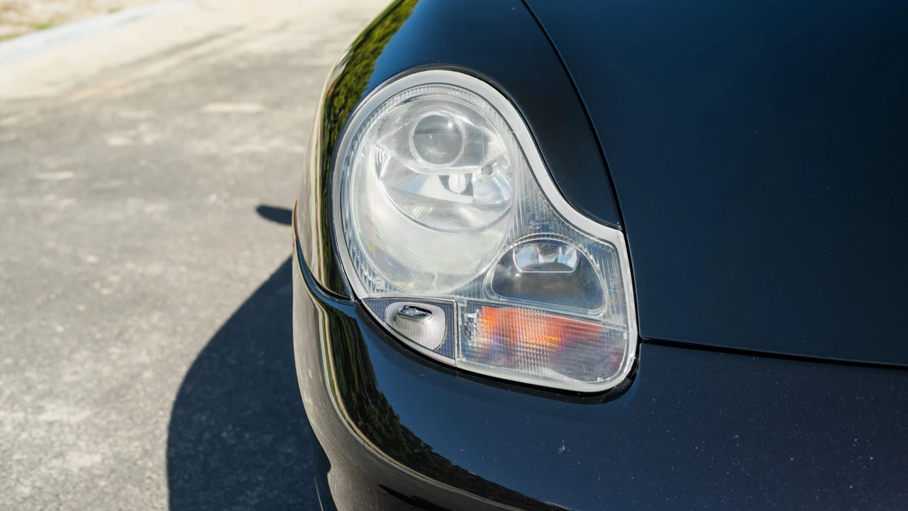 2000 Porsche 996 Carrera - Image 16 of 31