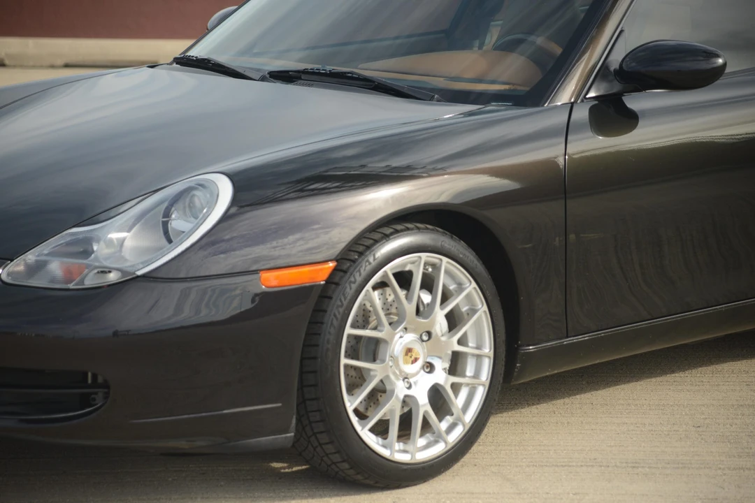 2000 Porsche 996 Carrera - Image 30 of 31