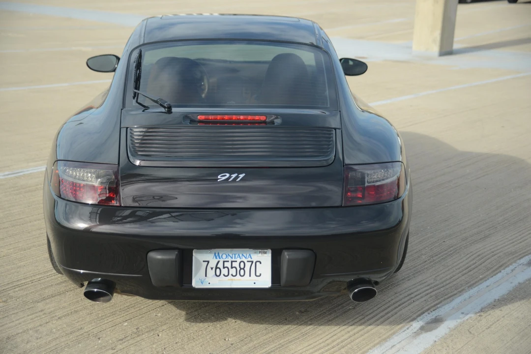 2000 Porsche 996 Carrera - Image 11 of 31
