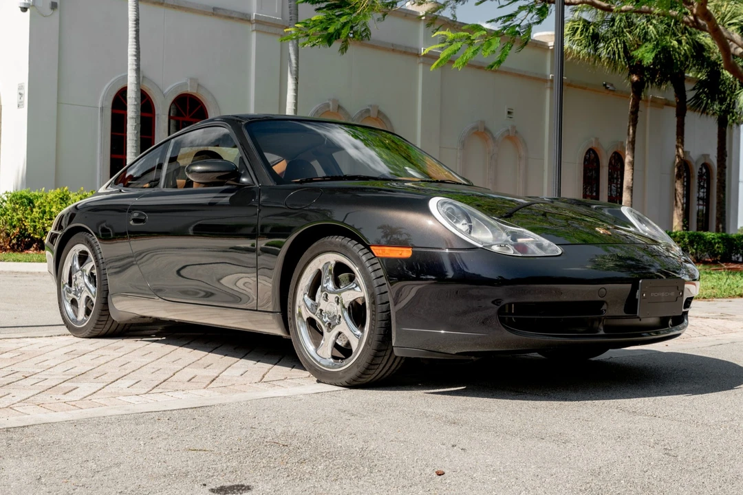 2000 Porsche 996 Carrera - Image 1 of 31