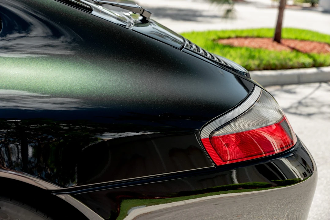2000 Porsche 996 Carrera - Image 28 of 31