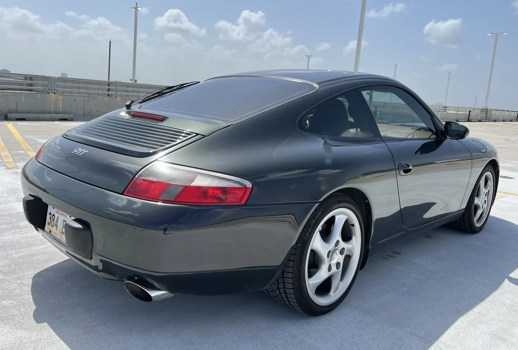 2000 Porsche 996 Carrera - Image 18 of 31