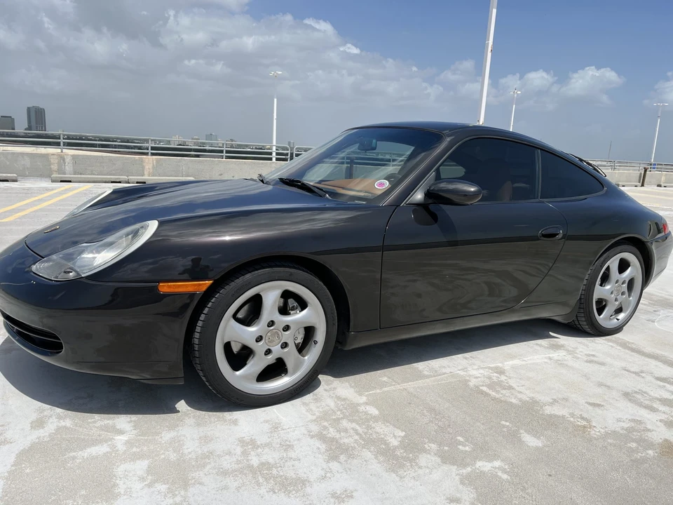 2000 Porsche 996 Carrera - Image 30 of 31